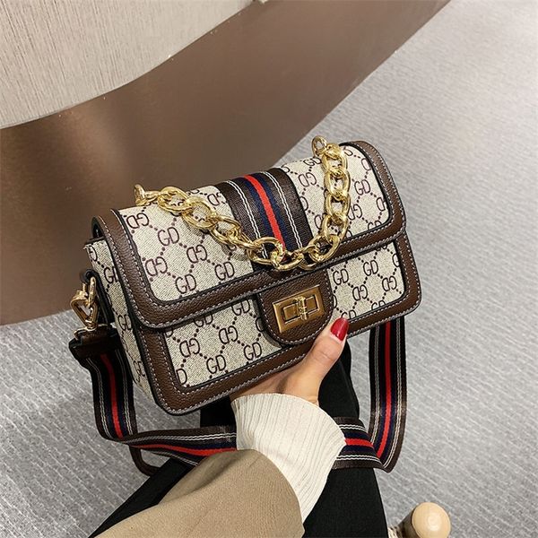 2022 factory discounts small women's autumn and winter versatile chain portable small square bag net red fashion single shoulder diagon
2022 factory discounts small women's autumn and winter versatile chain portable small square bag net red fashion single shoulder diagon