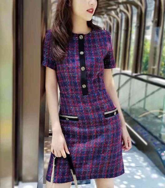 casual dresses s family autumn winter style small fragrance coarse tweed round neck short sleeve slim temperament dress, Black;gray
casual dresses s family autumn winter style small fragrance coarse tweed round neck short sleeve slim temperament dress, Black;gray