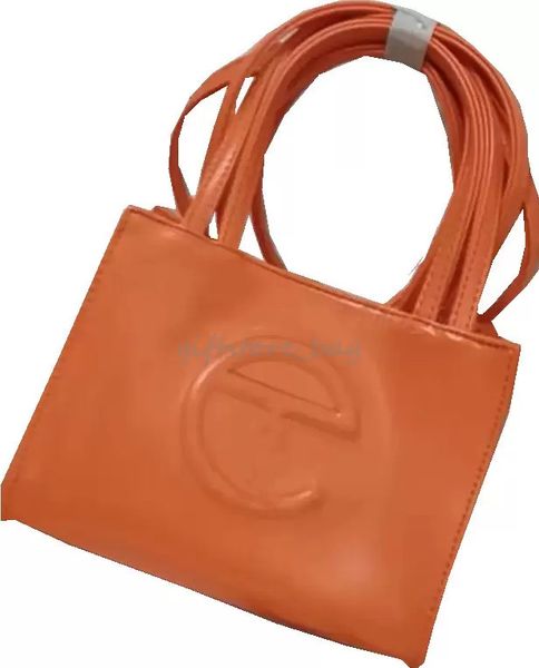 giftstore_bag luxury designers shoulder bags handbag flap crossbody bag purses wallets casual mini totes letters plain geometric solid hasp
giftstore_bag luxury designers shoulder bags handbag flap crossbody bag purses wallets casual mini totes letters plain geometric solid hasp