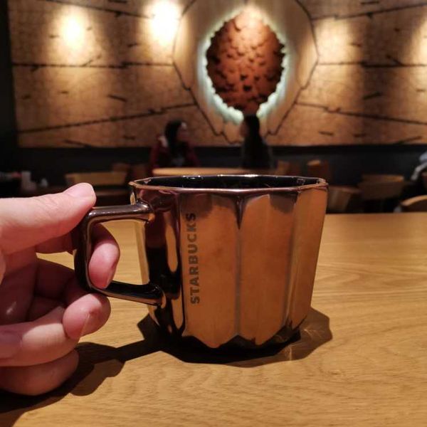 starbucks limited 355ml classic black gold mug vintage glazed classic water cup deskcup coffee cup
starbucks limited 355ml classic black gold mug vintage glazed classic water cup deskcup coffee cup