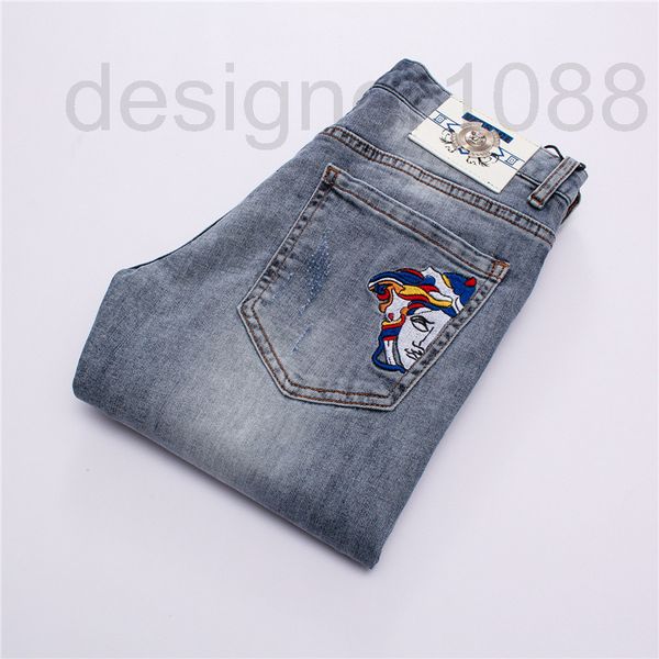 men's jeans designer 2021 spring blue tattered embroidered jeans men's fashion european denim pants cz23
men's jeans designer 2021 spring blue tattered embroidered jeans men's fashion european denim pants cz23