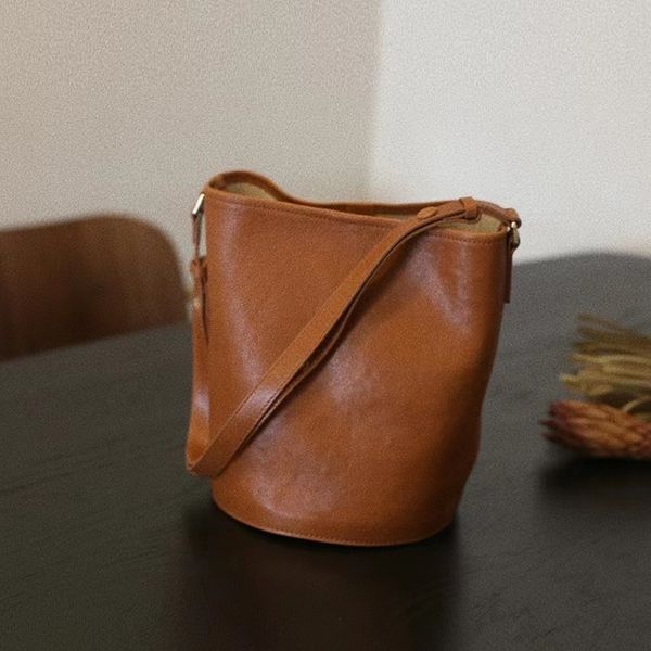 designer ladies shoulder bags leather shoulder luxury bags ladies casual vintage tote bags large ladies bucket
designer ladies shoulder bags leather shoulder luxury bags ladies casual vintage tote bags large ladies bucket