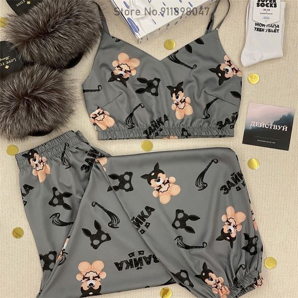 fashion animal figure color satin robe set with bra pajamas set female home suit for women sleepwear autumn long pants 220527, Black;red
fashion animal figure color satin robe set with bra pajamas set female home suit for women sleepwear autumn long pants 220527, Black;red