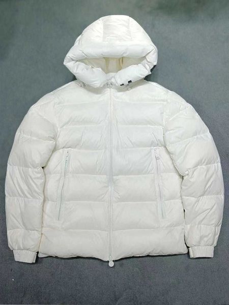 2023 men's down jacket fashion black and white short hooded printed coat autumn and winter warm casual jacket
2023 men's down jacket fashion black and white short hooded printed coat autumn and winter warm casual jacket