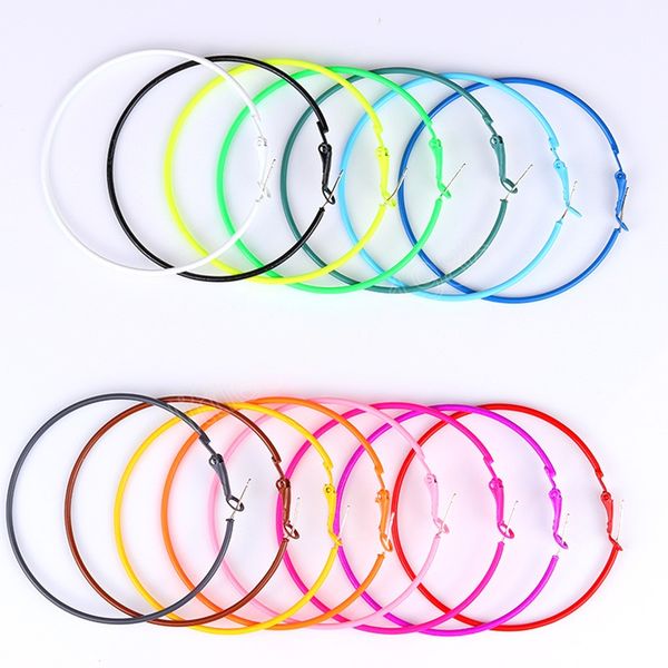 fashion large hoop earring 6cm candy color big smooth circle earrings round brincos earrings for women jewelry party gifts, Golden;silver
fashion large hoop earring 6cm candy color big smooth circle earrings round brincos earrings for women jewelry party gifts, Golden;silver