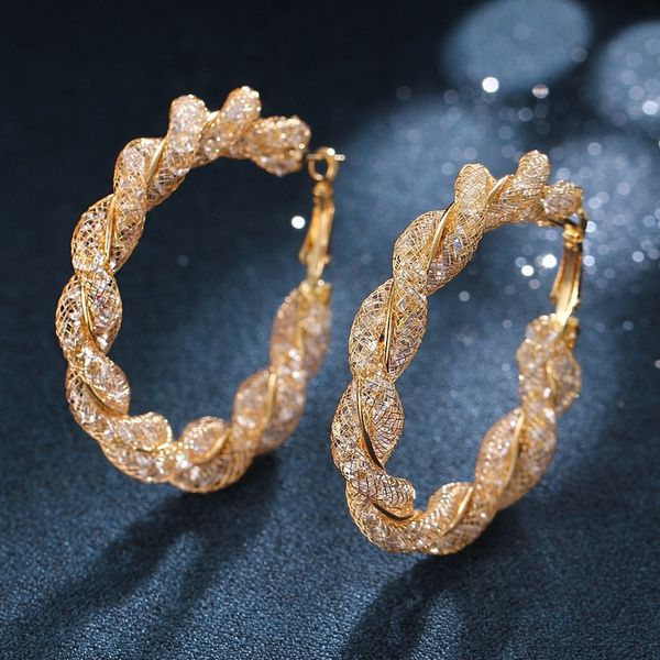 1pair geometric circle round hoop earrings for women brincos cubic zirconia twist earring gold color party jewelry gift 220716, Golden;silver
1pair geometric circle round hoop earrings for women brincos cubic zirconia twist earring gold color party jewelry gift 220716, Golden;silver