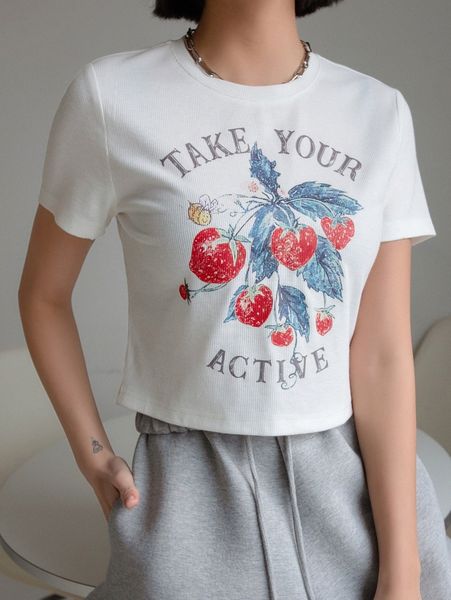 dazy strawberry and slogan graphic tee 85u3#, White