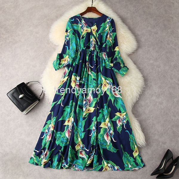 casual dresses spring and summer women's french holiday v-neck long sleeve elastic high waist large swing skirt printed dress 23038, Black;gray
casual dresses spring and summer women's french holiday v-neck long sleeve elastic high waist large swing skirt printed dress 23038, Black;gray