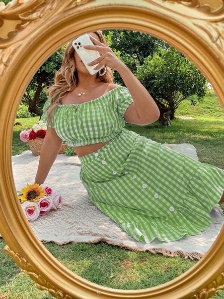 plus gingham tie front blouse & button front ruffle hem skirt k2nd#, Black
plus gingham tie front blouse & button front ruffle hem skirt k2nd#, Black