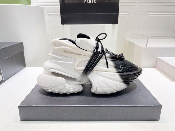 2022 men women designer casual shoes unicorn fashion outdoor sport shoes space cotton metaverse mens sneakers trainers runner bullet shoe 35, Black
2022 men women designer casual shoes unicorn fashion outdoor sport shoes space cotton metaverse mens sneakers trainers runner bullet shoe 35, Black