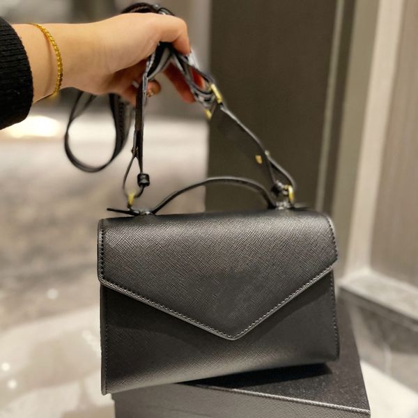 designer bags women saffiano handbags cowhide leather shoulder bag classic small crossbody totes high quality
designer bags women saffiano handbags cowhide leather shoulder bag classic small crossbody totes high quality