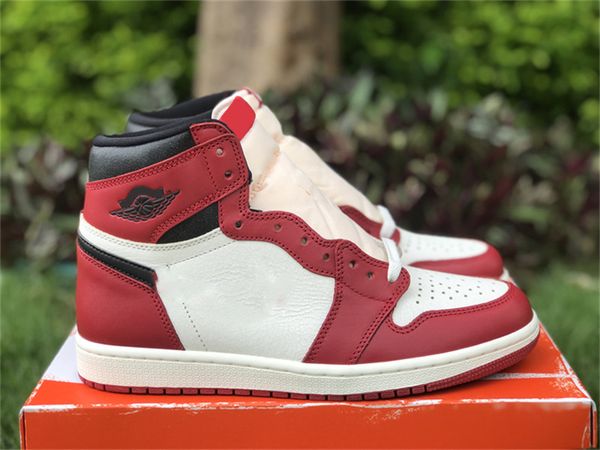 2022 authentic 1 high og chicago reimagined men outdoor shoes cracked leather varsity red black sail muslin with special packaging orange bo
2022 authentic 1 high og chicago reimagined men outdoor shoes cracked leather varsity red black sail muslin with special packaging orange bo