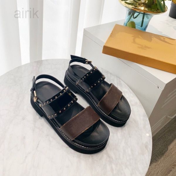 women platform sandals designer old flower dre2023 shoes glazed calf leather patent lady party heel sandal 11, Black
women platform sandals designer old flower dre2023 shoes glazed calf leather patent lady party heel sandal 11, Black