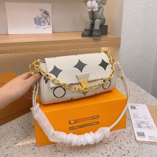 22ss womens embossed printing flowers classic bags madeleine bb outdoor gold chain cowhide totes crossbody shoulder luxury designer handbags
22ss womens embossed printing flowers classic bags madeleine bb outdoor gold chain cowhide totes crossbody shoulder luxury designer handbags