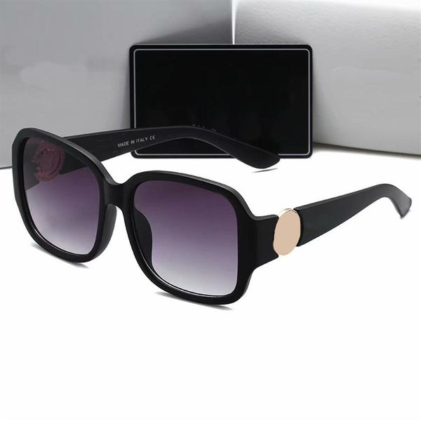 2021 women sunglasses new fashion design sunglass luxury designer brand polarized lens sun glasses eyewear for men ey285n, White;black
2021 women sunglasses new fashion design sunglass luxury designer brand polarized lens sun glasses eyewear for men ey285n, White;black