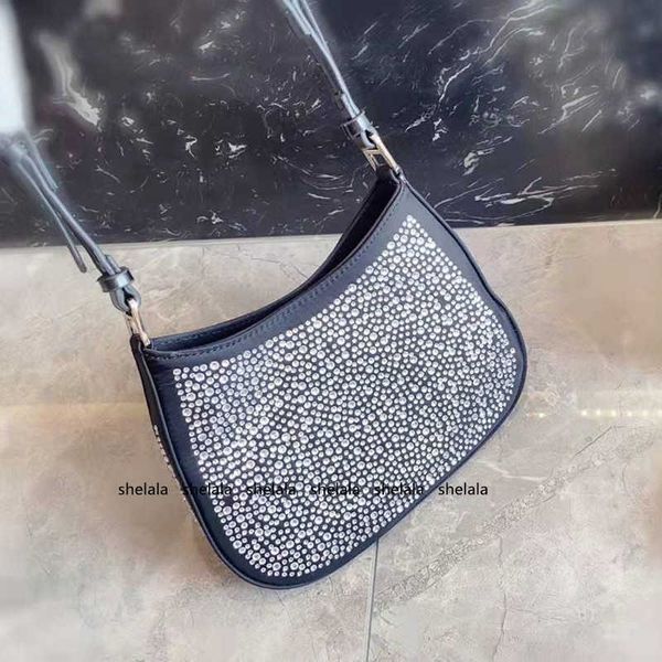 2022 women rhinestone handbags shoulder bags diamond purses hobos beads crossbody bag shiny bead handbag baguettes small size triangle
2022 women rhinestone handbags shoulder bags diamond purses hobos beads crossbody bag shiny bead handbag baguettes small size triangle