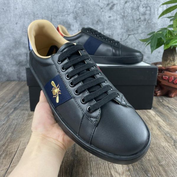 fashion men's luxury and women's casual sports shoes lace up black leather bee embroidery basketball shoes
fashion men's luxury and women's casual sports shoes lace up black leather bee embroidery basketball shoes