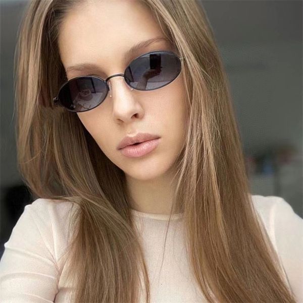 sunglasses personalized oval frame sunglasses ins net red same fashion ea14, White;black
sunglasses personalized oval frame sunglasses ins net red same fashion ea14, White;black