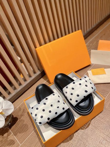 classic designer women half slippers cowhide 100% leather suede thick heels metal slides woman shoe beach lazy sandals high heeled shoes 042, Black
classic designer women half slippers cowhide 100% leather suede thick heels metal slides woman shoe beach lazy sandals high heeled shoes 042, Black