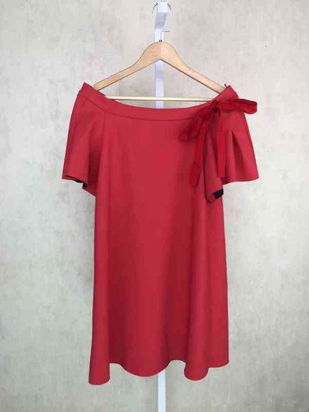 casual dresses spring and summer french elegant red off shoulder straight neck bow ribbon dress, Black;gray
casual dresses spring and summer french elegant red off shoulder straight neck bow ribbon dress, Black;gray