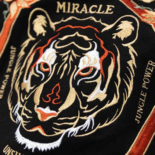 summer men's tiger head embroidered short t-shirt loose cotton brand national tide chinese style half sleeved clothes, Black;brown
summer men's tiger head embroidered short t-shirt loose cotton brand national tide chinese style half sleeved clothes, Black;brown
