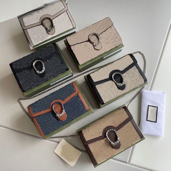 classic 2022 mini designer bag for women crossbody chest desginers chain bags ladies outdoor real leather handbags totes size:16.5*10*4.5cm
classic 2022 mini designer bag for women crossbody chest desginers chain bags ladies outdoor real leather handbags totes size:16.5*10*4.5cm