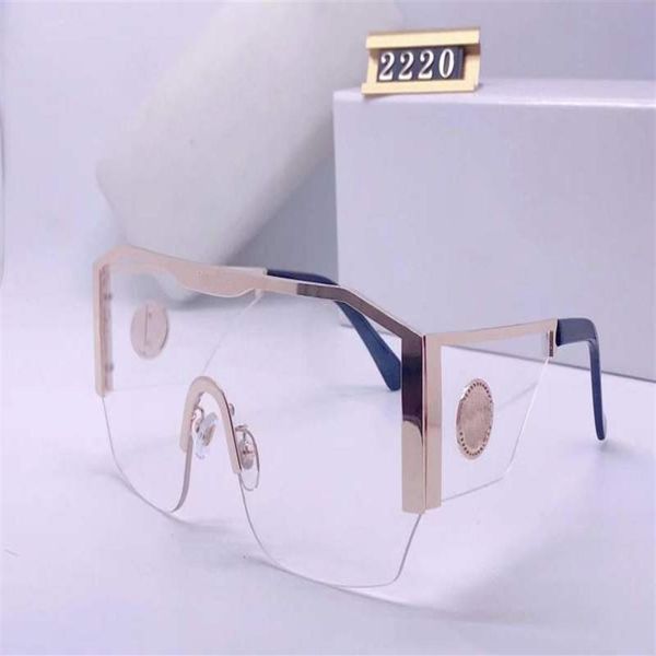 designer sunglasses 2220 luxury women brand designer sunglasses for women show models young fashion designer glasses des lunettes 249y, White;black 
designer sunglasses 2220 luxury women brand designer sunglasses for women show models young fashion designer glasses des lunettes 249y, White;black