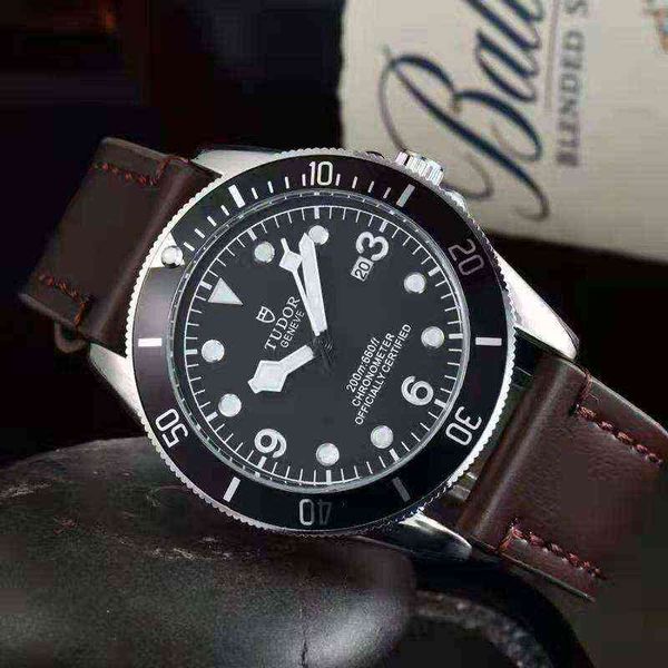 fashion watches mens montre diamond movement luxury designer watch fashion women's men's tudors r779 gabd qvqbqvqb, Slivery;golden
fashion watches mens montre diamond movement luxury designer watch fashion women's men's tudors r779 gabd qvqbqvqb, Slivery;golden