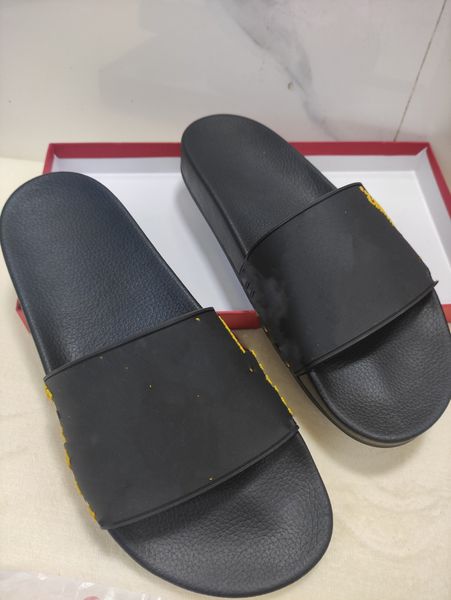 with box italy women slippers shoes lady designer cotton embroidered floral brocade girls summer beach sandals flowers dust bag 0403, Black
with box italy women slippers shoes lady designer cotton embroidered floral brocade girls summer beach sandals flowers dust bag 0403, Black