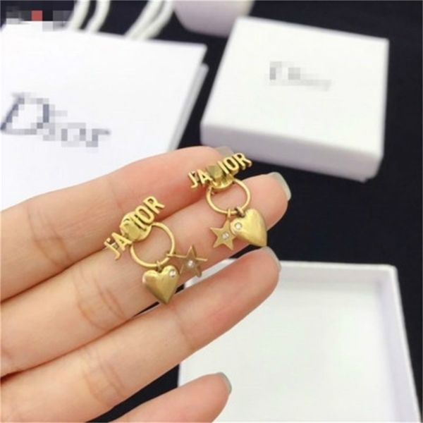 2022 fashion 20% off designer jewelry new brass used pure silver needle are light luxurious, fashion stars wear the same and earrings, Black;white
2022 fashion 20% off designer jewelry new brass used pure silver needle are light luxurious, fashion stars wear the same and earrings, Black;white
