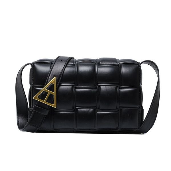 2022 women luxurys designer crossbody bags leather weave pillow shoulder bag clutch handbag totes womens flip cover messenger bag fashion re
2022 women luxurys designer crossbody bags leather weave pillow shoulder bag clutch handbag totes womens flip cover messenger bag fashion re