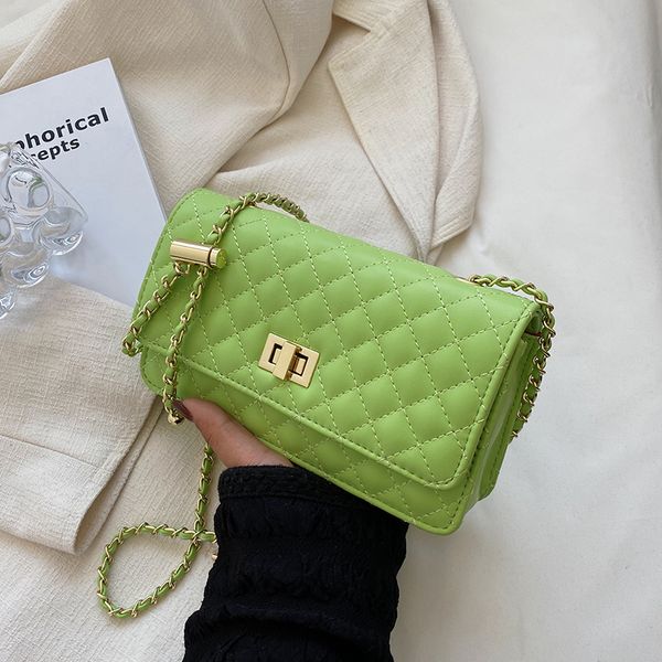 quilted chain small pu leather flap handbags women summer fashion trend brand luxury shoulder crossbody sling side bag 220616
quilted chain small pu leather flap handbags women summer fashion trend brand luxury shoulder crossbody sling side bag 220616