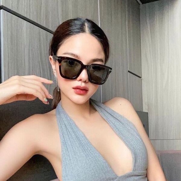 50% discount for factory direct sales2021 new net red same sunglasses men's and women's large sunglasses can be equipped with degr, White;black
50% discount for factory direct sales2021 new net red same sunglasses men's and women's large sunglasses can be equipped with degr, White;black