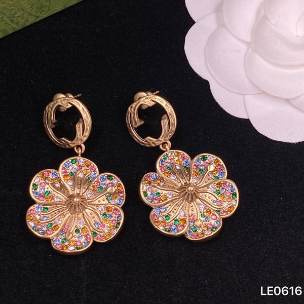 charm fashion designer punch g letter modern women's 925 sterling silver earrings 2022 women's trends high jeweler shipping fee 78, Golden
charm fashion designer punch g letter modern women's 925 sterling silver earrings 2022 women's trends high jeweler shipping fee 78, Golden
