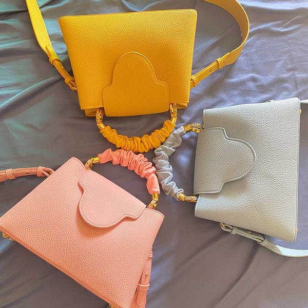designer luxury women the tote bag fashion versatile handbags shoulder crossbody bags purse tories totes large capacity saddle wallets 7a nn
designer luxury women the tote bag fashion versatile handbags shoulder crossbody bags purse tories totes large capacity saddle wallets 7a nn