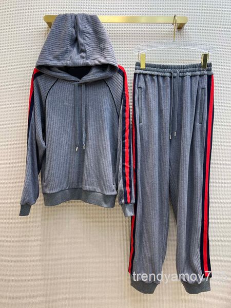 women's tracksuits leisure suit loose hooded sweater + elastic leggings sports two-piece set spring and autumn women's high-end, Gray 
women's tracksuits leisure suit loose hooded sweater + elastic leggings sports two-piece set spring and autumn women's high-end, Gray