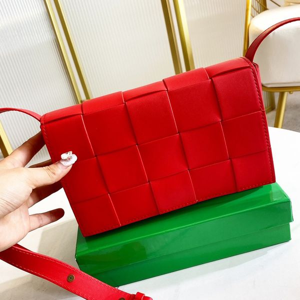2022 women bags crossbody handbag one-shoulder pillow versatile design leather stylish high-end small square handbag 30
2022 women bags crossbody handbag one-shoulder pillow versatile design leather stylish high-end small square handbag 30