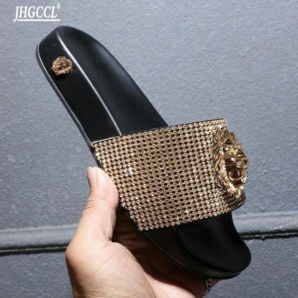luxe rhinestone slippers summer new couples flip flops brand designer leisure beach slippers male chaussure homme luxe marque t6, Black
luxe rhinestone slippers summer new couples flip flops brand designer leisure beach slippers male chaussure homme luxe marque t6, Black