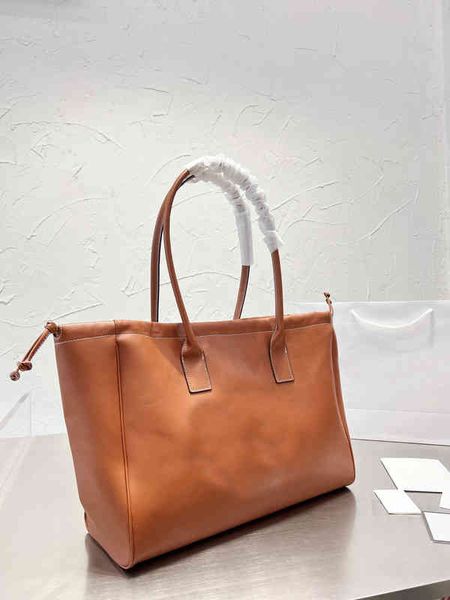 totes crossbody bags wallet for women brand designer shoulder clutch strap fashion single messengers purses 220712
totes crossbody bags wallet for women brand designer shoulder clutch strap fashion single messengers purses 220712