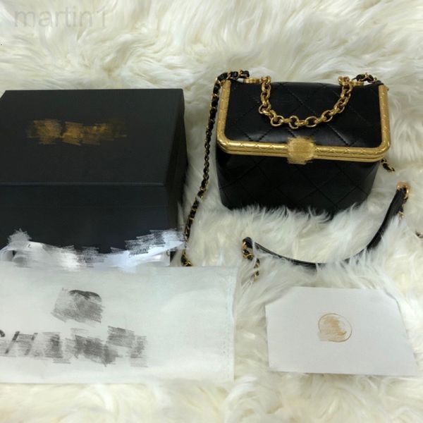 evening bags designer xiaoxiang medieval dinner lingge chain hand box messenger bm05
evening bags designer xiaoxiang medieval dinner lingge chain hand box messenger bm05
