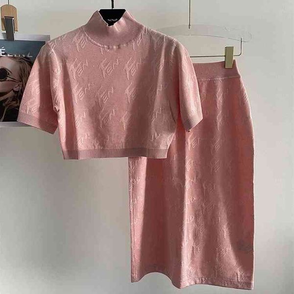 22 spring and summer f letter elegant ol knitted suit half high collar short sleeve hip wrap skirt i4xv, Gray
22 spring and summer f letter elegant ol knitted suit half high collar short sleeve hip wrap skirt i4xv, Gray
