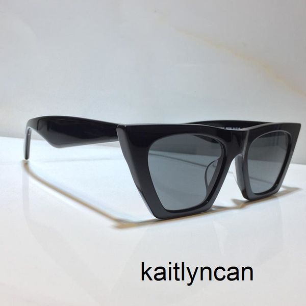 sunglasses for women summer cat eyes style anti-ultraviolet retro shield lens plate square full frame fashion eyeglasses random box 41468 k0, White;black
sunglasses for women summer cat eyes style anti-ultraviolet retro shield lens plate square full frame fashion eyeglasses random box 41468 k0, White;black