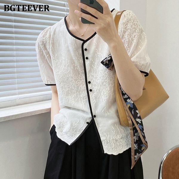 chic elegant v-neck female lace shirts 2021 summer fashion puff sleeve embroidered loose women blouses ladies, White
chic elegant v-neck female lace shirts 2021 summer fashion puff sleeve embroidered loose women blouses ladies, White
