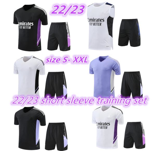 22 23 real madrids sleeveless vest half shorts short sleeve jerseys kit football tracksuit training suit men soccer chandal hazard 2022 2023, Black
22 23 real madrids sleeveless vest half shorts short sleeve jerseys kit football tracksuit training suit men soccer chandal hazard 2022 2023, Black