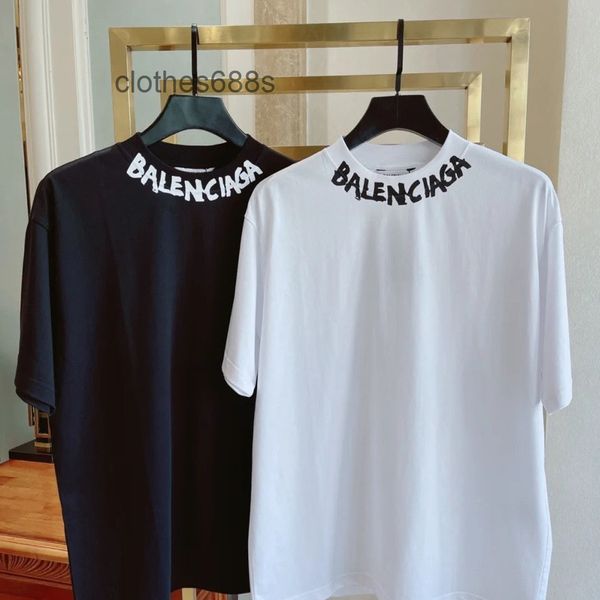 designer t-shirts balencaigas's men's sweaters hoodie version 22 new b family neckline letter graffiti short sleeve and wo fashion, White;black
designer t-shirts balencaigas's men's sweaters hoodie version 22 new b family neckline letter graffiti short sleeve and wo fashion, White;black