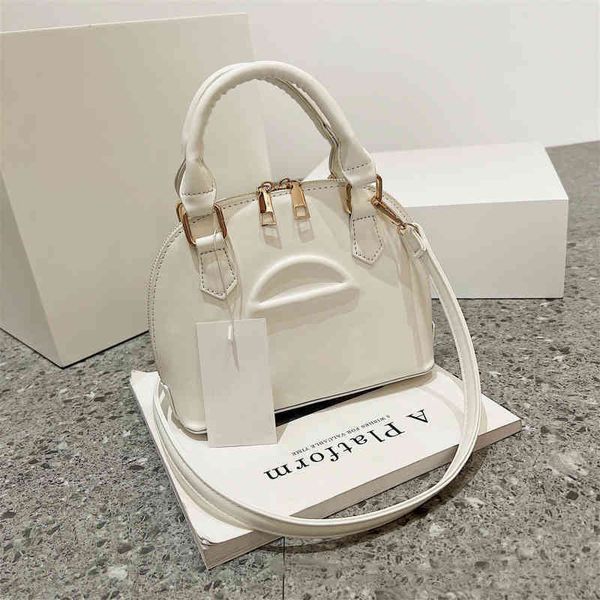 evening bags designer bag women totes fashion portable small shoulder bags luxurious leather handbag candy color crossbody bags purse 220609
evening bags designer bag women totes fashion portable small shoulder bags luxurious leather handbag candy color crossbody bags purse 220609