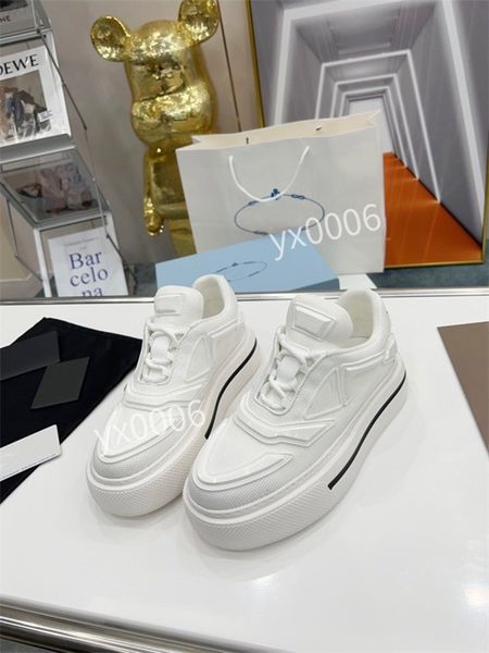 2022new shoes men women sneaker mixed colors thick heel grandpa dad trainer casual shoe, Black
2022new shoes men women sneaker mixed colors thick heel grandpa dad trainer casual shoe, Black