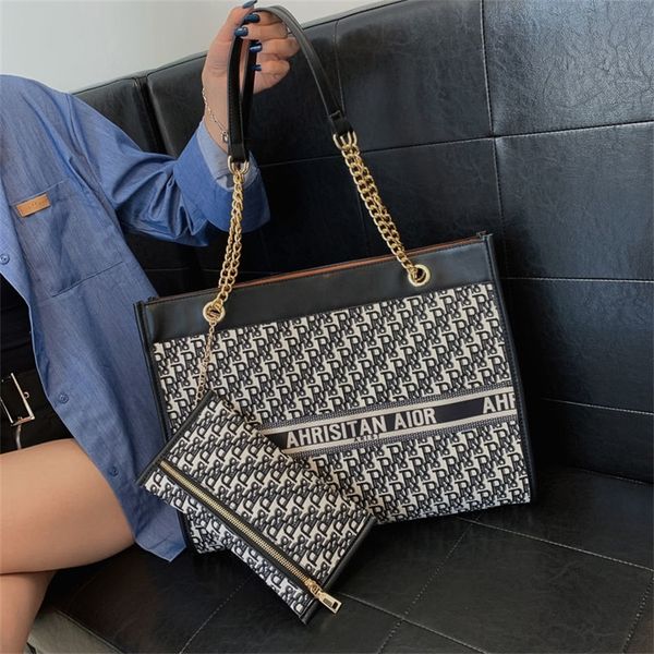 20% off 2022 new fashion trendy bags super fire women's embroidery tote large capacity chain handbag shopping
20% off 2022 new fashion trendy bags super fire women's embroidery tote large capacity chain handbag shopping