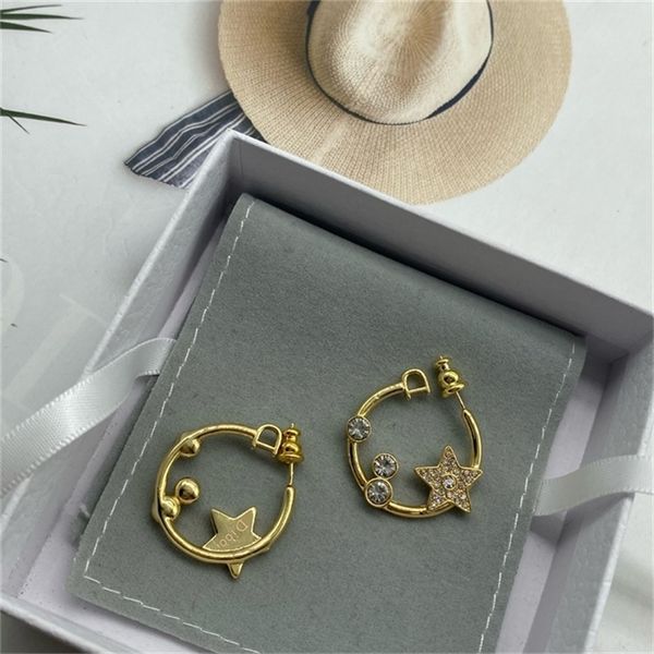 2022 36% off designer jewelry diamond star letter half circle hollow female d jiawang red high-grade earrings, Golden
2022 36% off designer jewelry diamond star letter half circle hollow female d jiawang red high-grade earrings, Golden