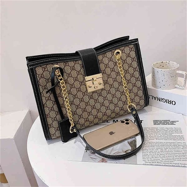 super low printed portable tote autumn fashion high-capacity single shoulder buckle chain armpit bag purses outlet online
super low printed portable tote autumn fashion high-capacity single shoulder buckle chain armpit bag purses outlet online
